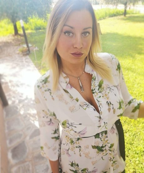 leather leggings onlyfans sexy naked picture