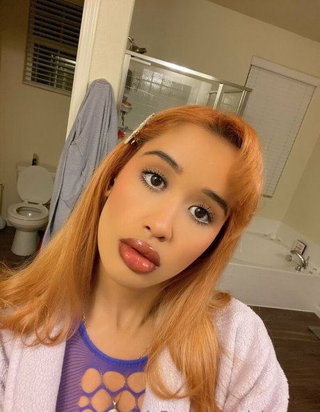 shemale handjob onlyfans nudes pic