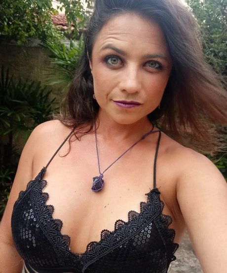 milenaromao86 naked actress images