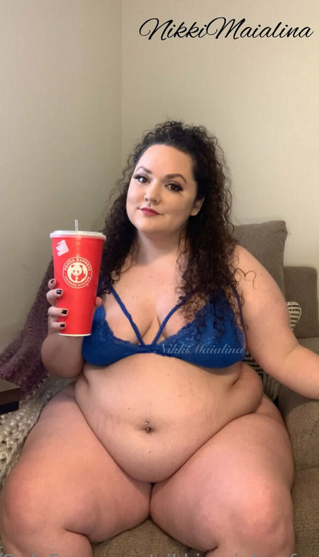 nikkimaialinafree pornstar adult pic