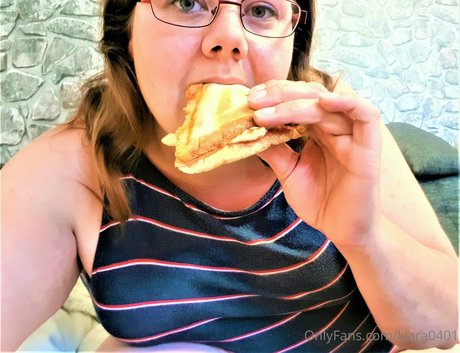 kjara0401 nude pornstar gallery