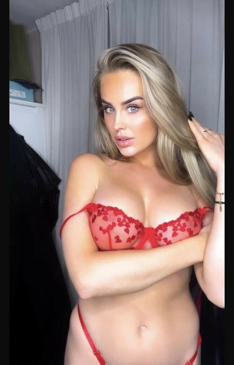 Julia Akkerman free pornstar archive