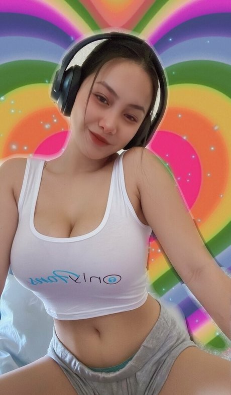 Stella Francesca hot actress image