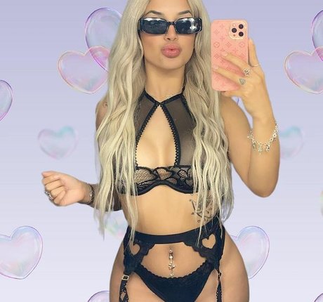 Marlen Cuevas free model gallery