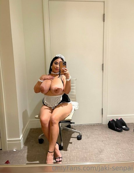 Jaki Senpai exclusive pornstar gallery