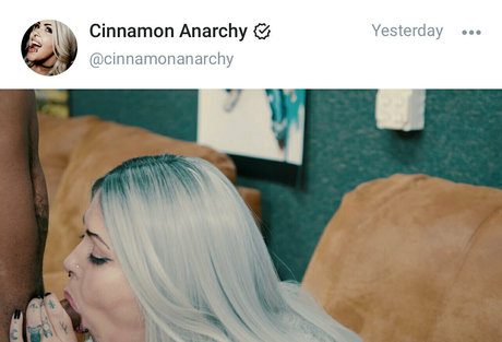 cinnamonanarchyfree free pornstar picture