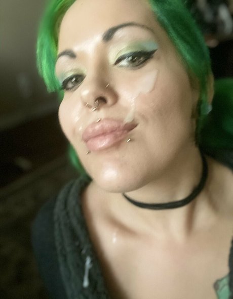 cinnamonanarchyfree exclusive model photo