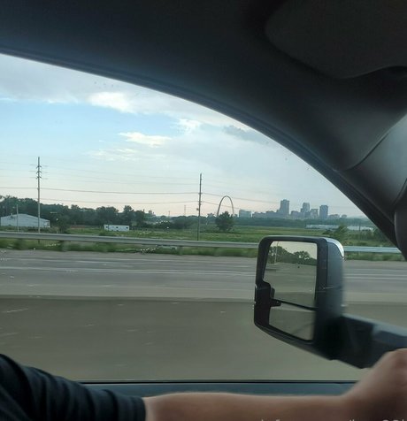 bee88i pretty pornstar picture