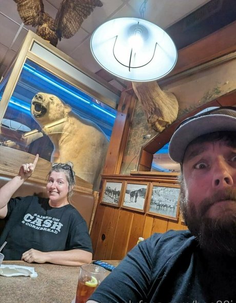 bee88i best actress gallery