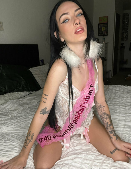 babysitter69 hd model galleries