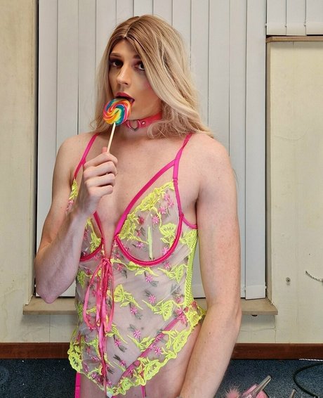 haileydoll adult actress picture