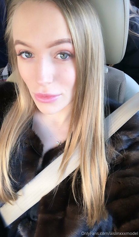 aislinxxxmodel hd model photo