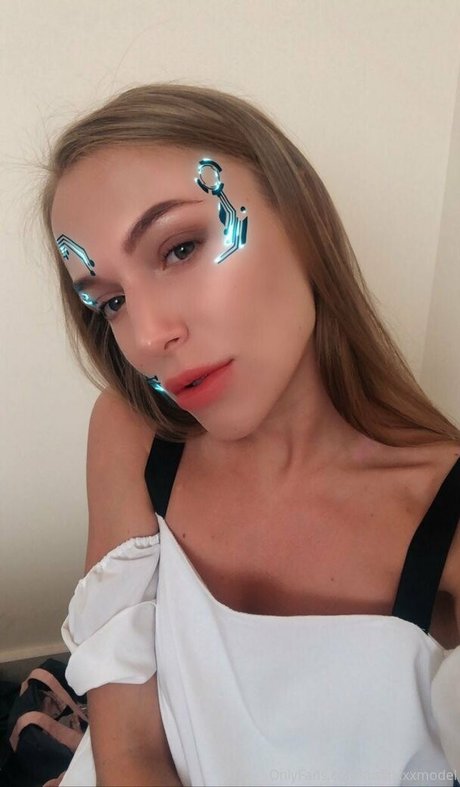 aislinxxxmodel sexy star image