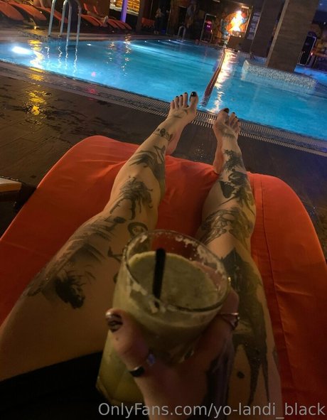 curvy teen onlyfans pornographic photo