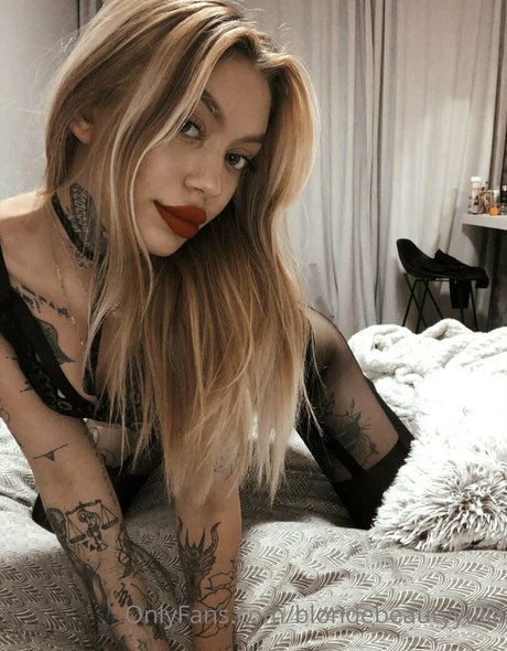 blondebeautyyulia pornstar galleries