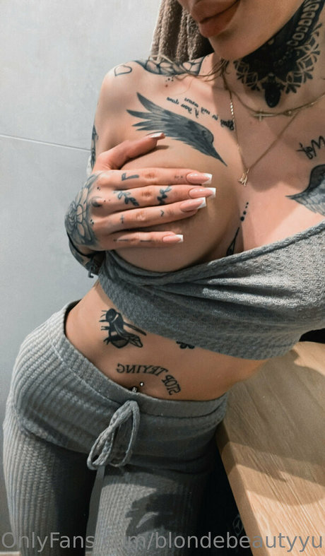 blondebeautyyulia hd model image