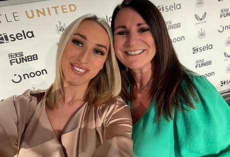 Lauren Day star hot archive