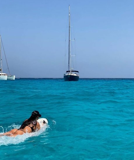 curvy kitty onlyfans pornographic pics