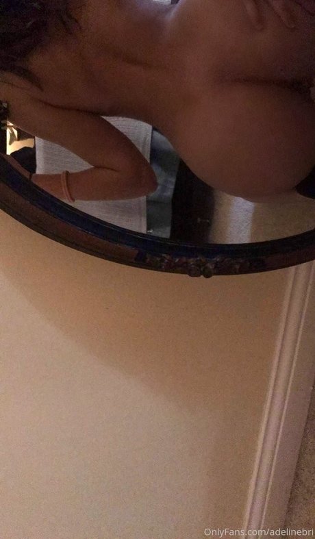 Adelinebri model pretty photos