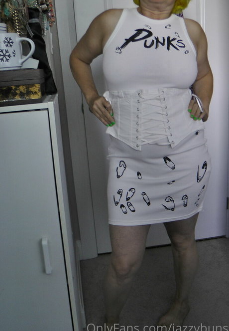 jazzybuns model high quality pic