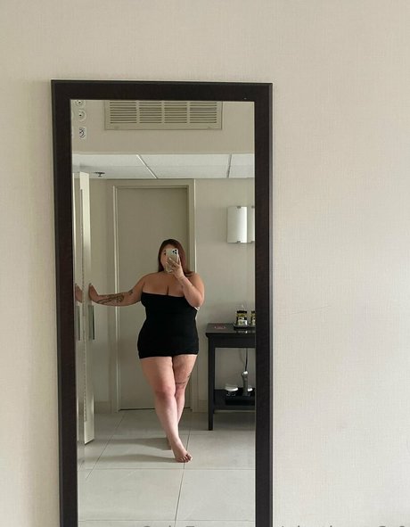 blonde secretary onlyfans adult pic