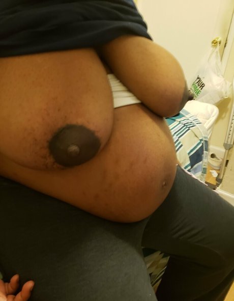 freakythickums model top image