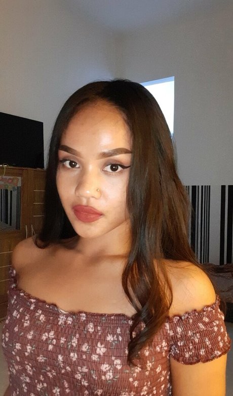 yourbabygirl23 pornstar hd archive