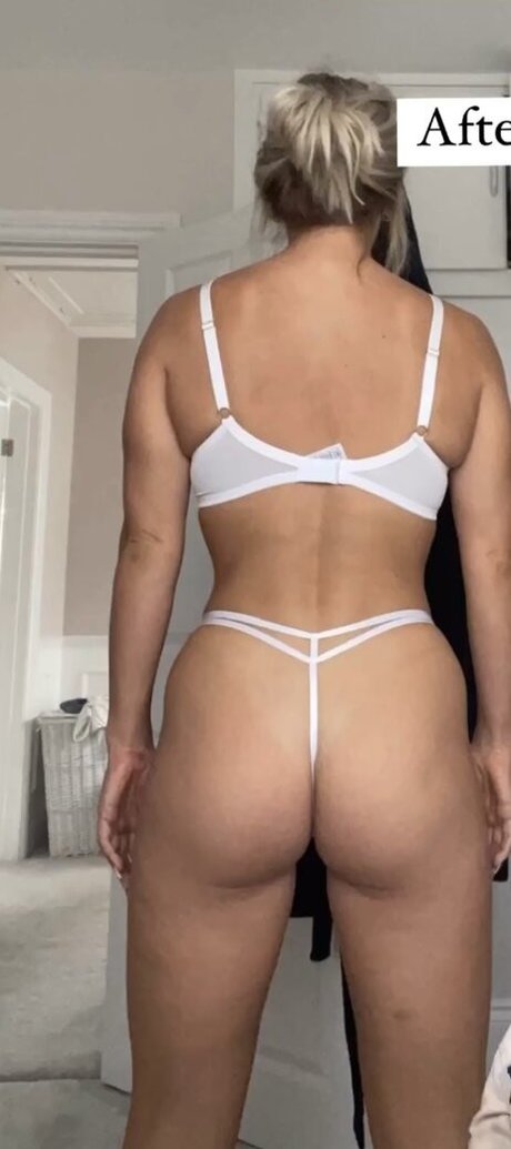 Georgian Daisy Bauer model top galleries