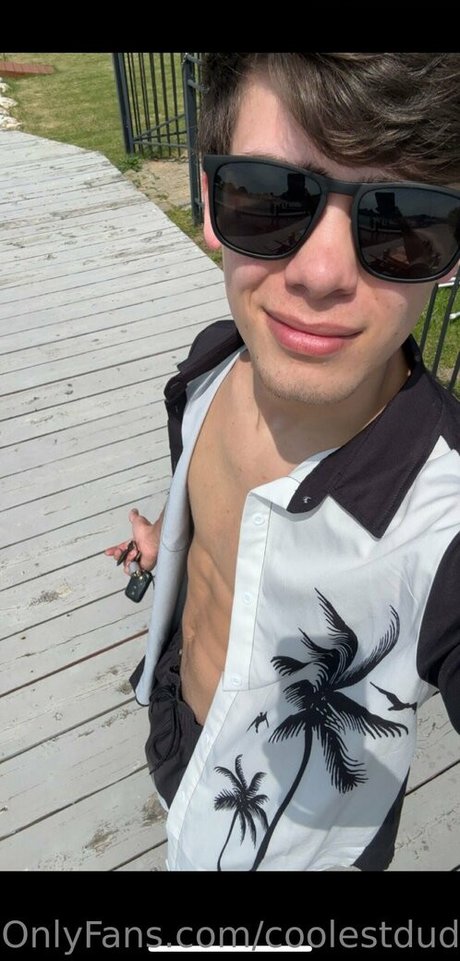 coolestdude898 xxx pornstar picture