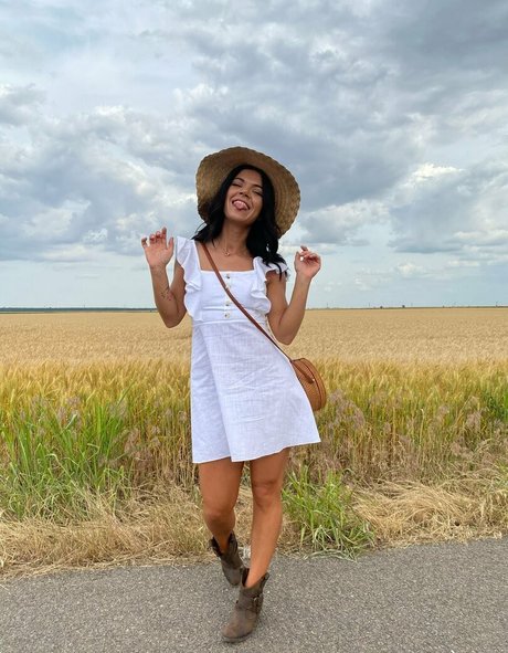 gabriellered sex actress photo