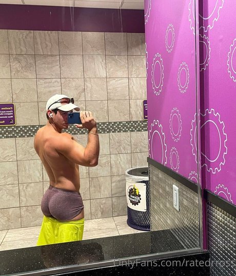 ratedrross model sexy photos