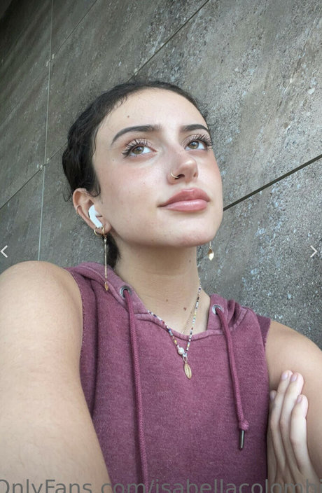 alexrusso18 nudes actress pic