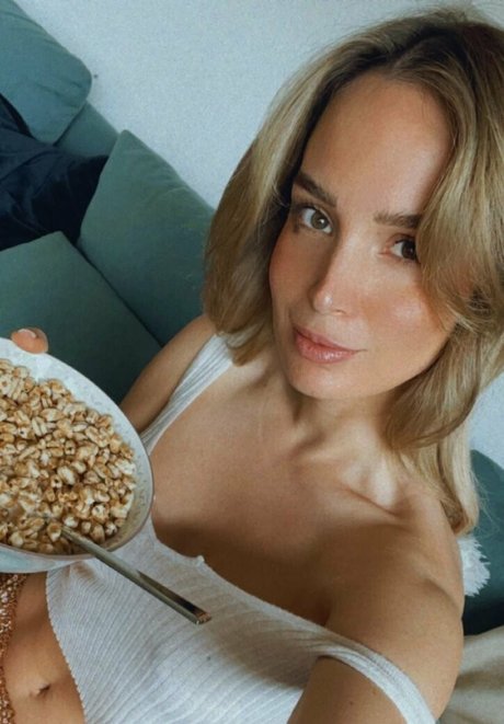 big dildo onlyfans hot pic