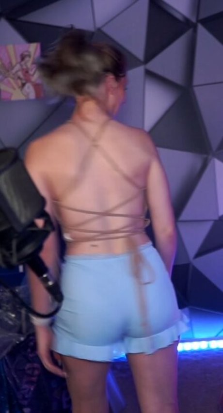 25 onlyfans hot nude pic