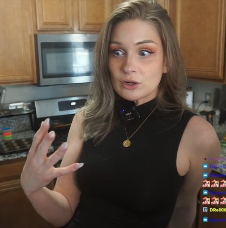 tranny onlyfans top photo