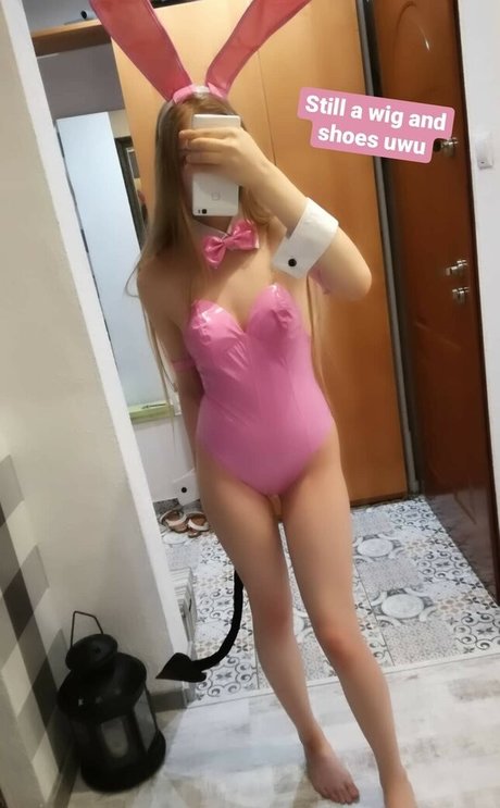 blonde small tits onlyfans pornographic images