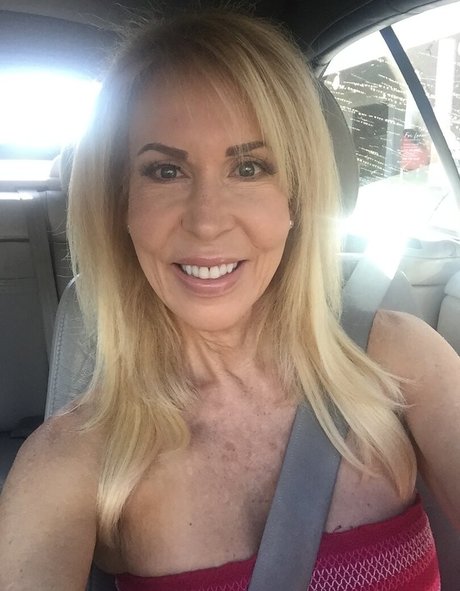 ericalauren pornstar nudes pics