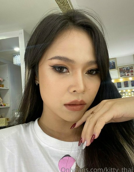 kittysphinxvipasian exclusive pornstar image