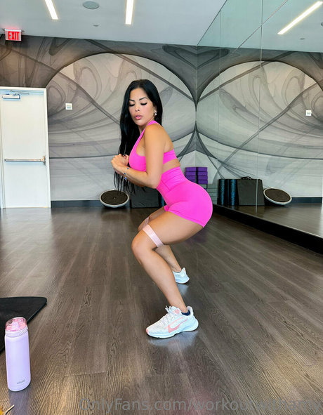 workoutwithamy star high quality picture