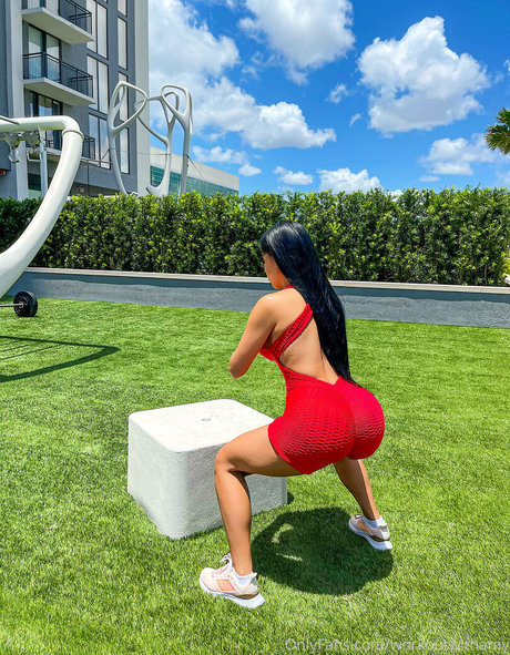 workoutwithamy adult model picture