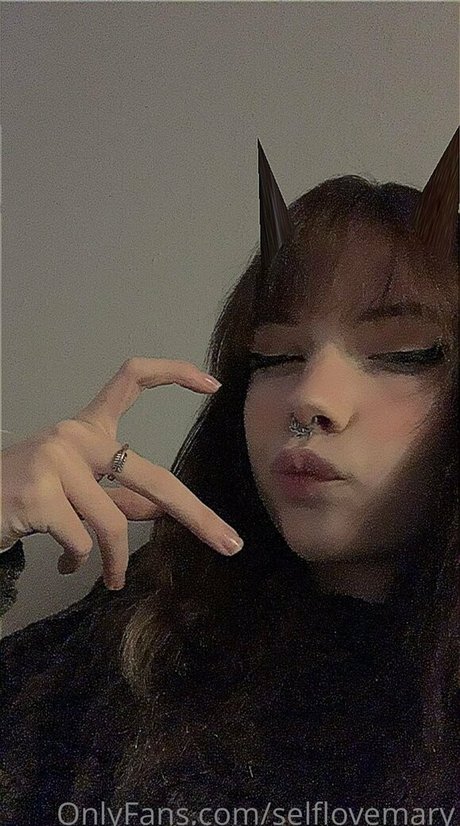 selflovesage Profile photo