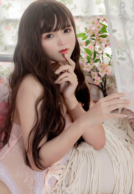 micacos nudes actress photo