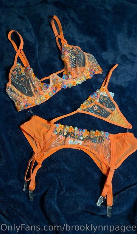 brooklynnpagee model sexy img