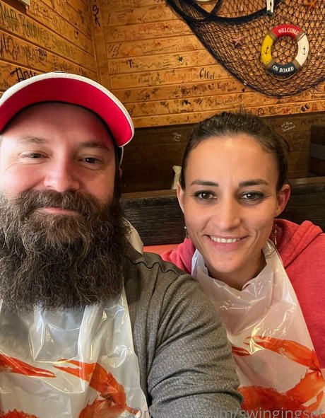 teen lesbian onlyfans pornographic image