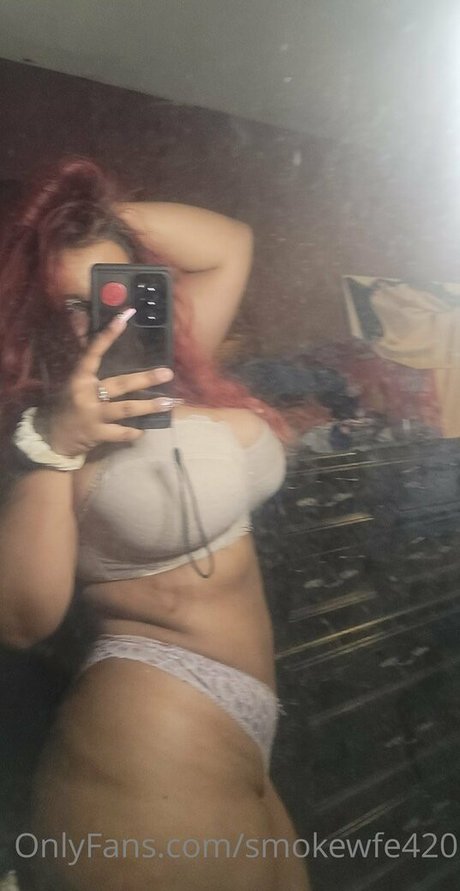 smokewfe420 exclusive actress picture