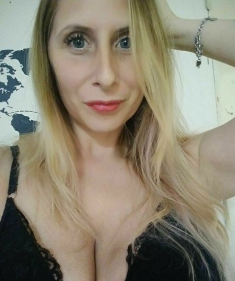 nude strip onlyfans free naked photos