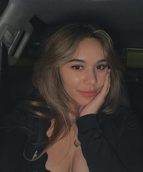 Chellchee exclusive pornstar photos