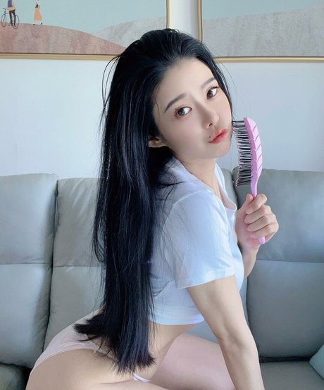 Luvian Ben Neng beautiful star image