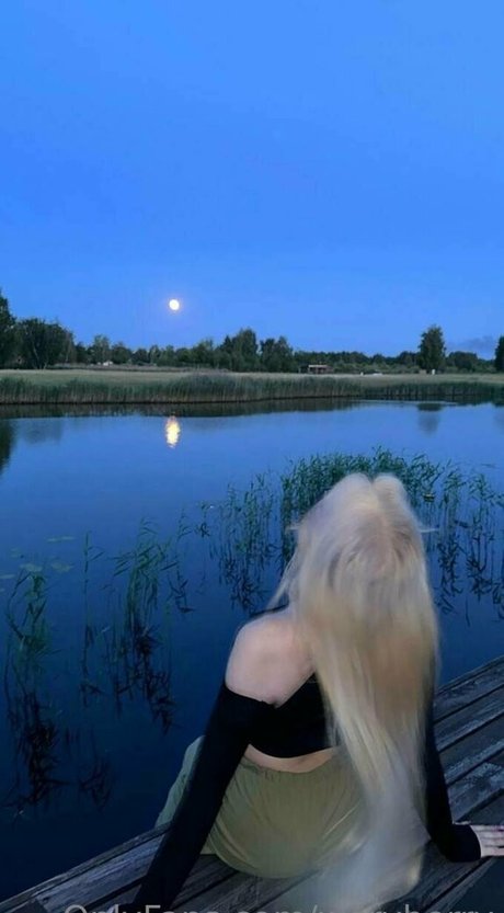 weryberry pretty model gallery