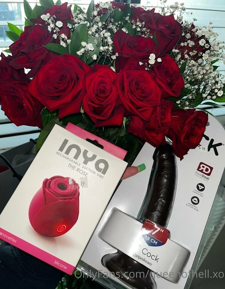 big dildo onlyfans pretty picture